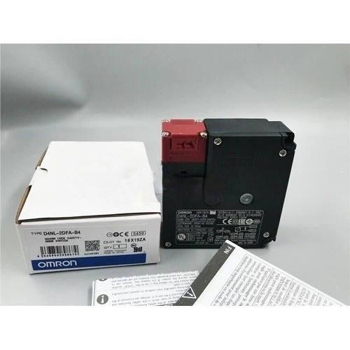 NEW OMRON D4NL-2DFA-B4 Safety Door Switch~