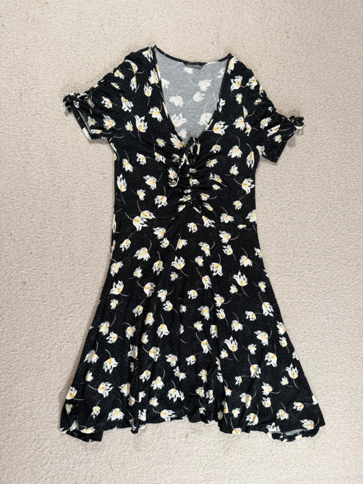Roman Size 16 Black Yellow Floral Mini Dress Ruched Front V Neck Short Sleeve