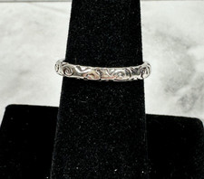 Sterling Silver Thin Scroll Ring - Size 6