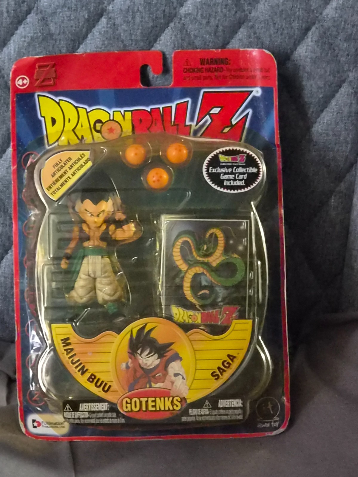 Tarjeta de figura de acción Irwin Toy Dragon Ball Z Gotenks Majin Buu Saga 2002