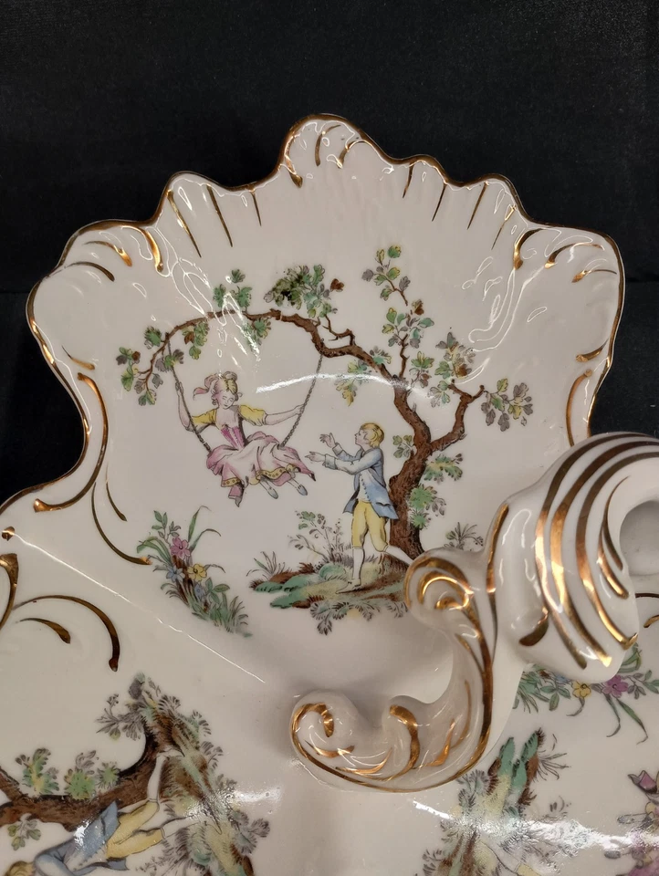 Plato trilobal vintage pintado a mano #7054 con mango victoriano pinky y niño azul? Foto 3 de 4