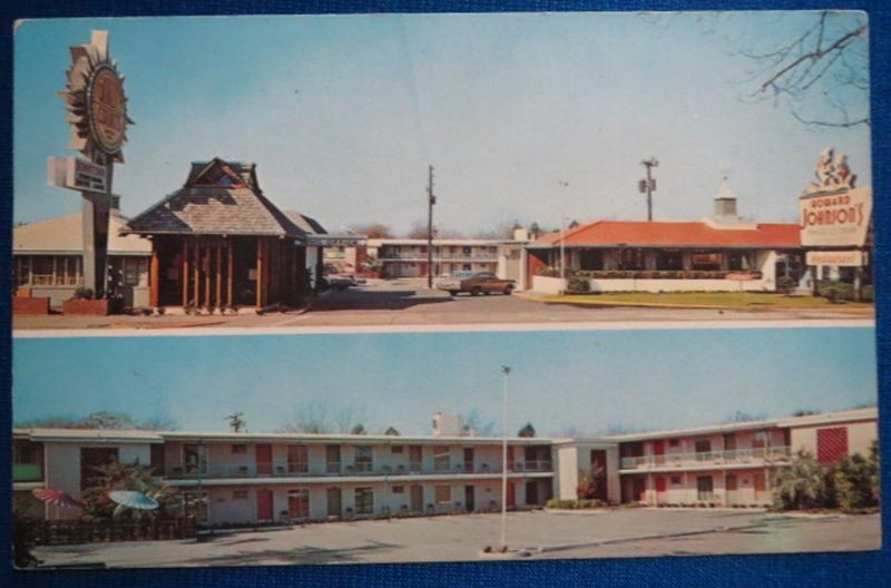 Quality Courts Motel Statesboro Georgia Postcard GA Hotel