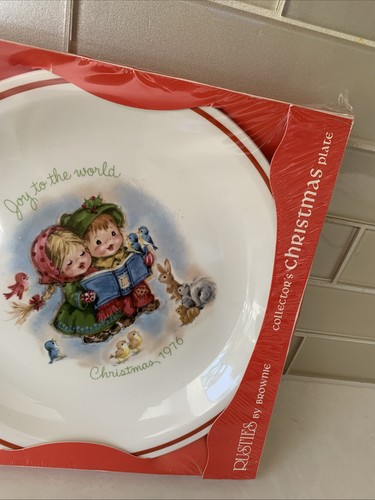 Piatto vintage nuovo con scatola Rusties by Brownie Joy to the World Natale 1976 ~ Inghilterra - Foto 2 di 6