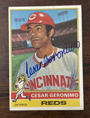 CESAR GERONIMO Signed 1976 Topps Baseball Card  #24 Cincinnati Reds Star AUTO