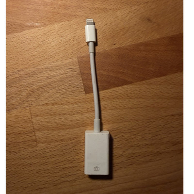 Lightning to USB for Apple devices 