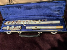 GEMEINHARDT FLUTE WITH CASE