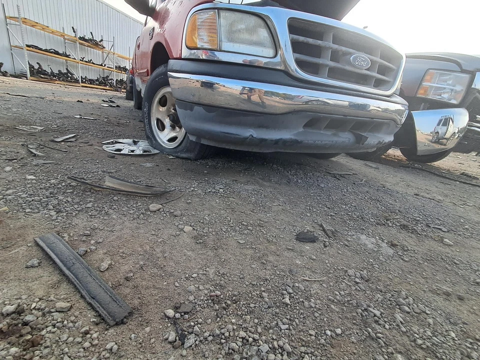 Used Air Cleaner Assembly fits: 2003 Ford F150 PICKUP 4.6 Grade A - Image 4 of 4