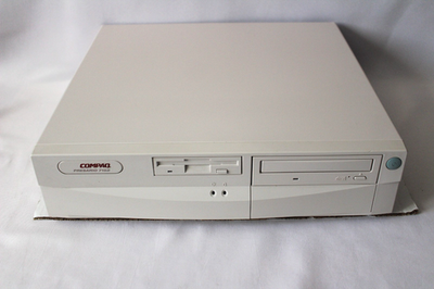 Compaq 7152 Presario Computer Vintage 90's Desktop-Powers On