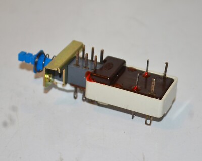 1 New Alps SDU3PE Power Switch Sansui NAD Luxman Sanyo 2050 1 New Alps SDU3PE Power Switch Sansui NAD Luxman Sanyo 2050