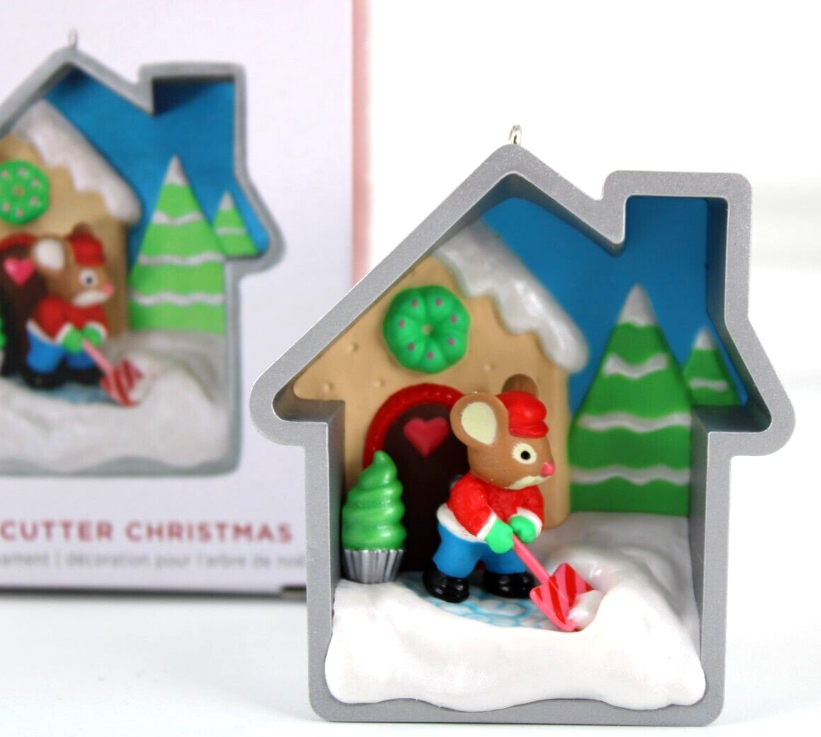 Hallmark Gingerbread Mouse Ornament 2023 New Keepsake Cookie Cutter Christmas