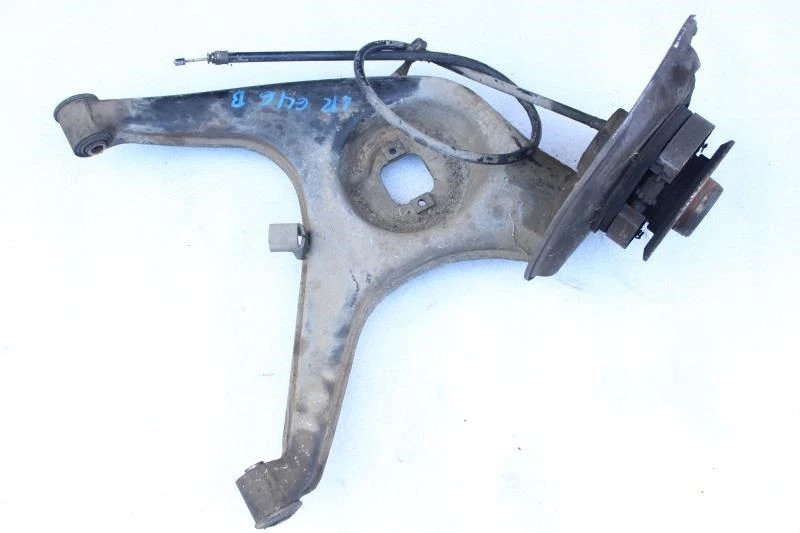 Brazo de control trasero izquierdo mercedes 450sl r107 1975 1976 1977 1978 1979 1980 Foto 2 de 3