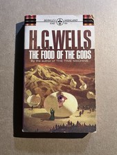 THE FOOD OF THE GODS by H.G. Wells vintage 1967 Berkley paperback CLASSIC SCIFI