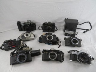 PREOWNED/UNTESTED/FOR PARTS Lot of 10 Film Cameras (Minolta/Kodak/Canon)