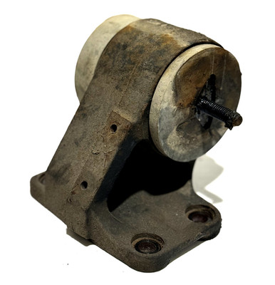 1998.5 24V ISB CUMMINS ENGINE DODGE P/U PASS RIGHT SIDE MOTOR MOUNT USED OEM
