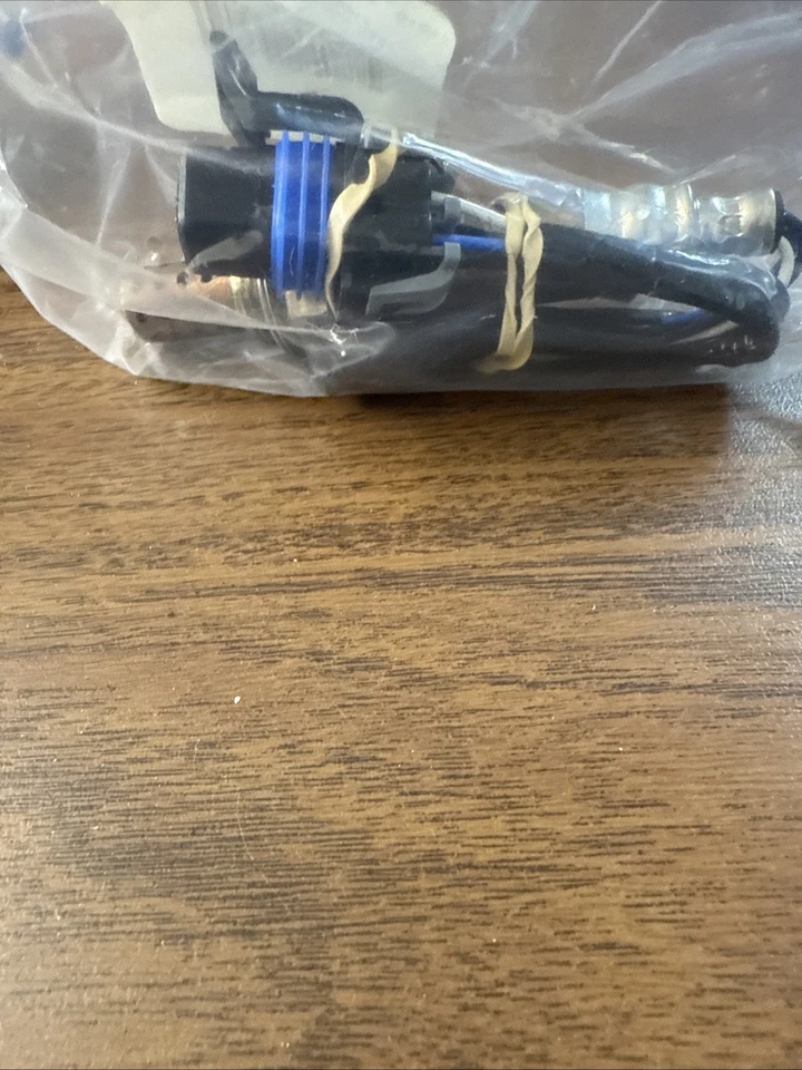 Sensor de oxígeno Denso aguas abajo para 1996-2003 BUICK LESABRE V6-3,8 L Foto 4 de 4