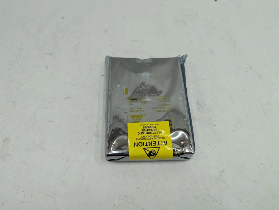 Dell W348K 0W348K 600GB 15K 6G 16MB 3.5" SAS Hard Drive HUS156060VLS600 SEALED - Image 2 of 3