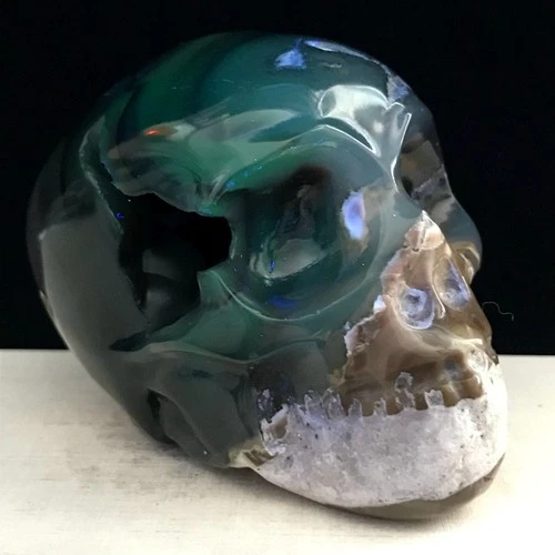 520G Natural Volcanic agate Crystal Hand Carved Skull Healing Reiki