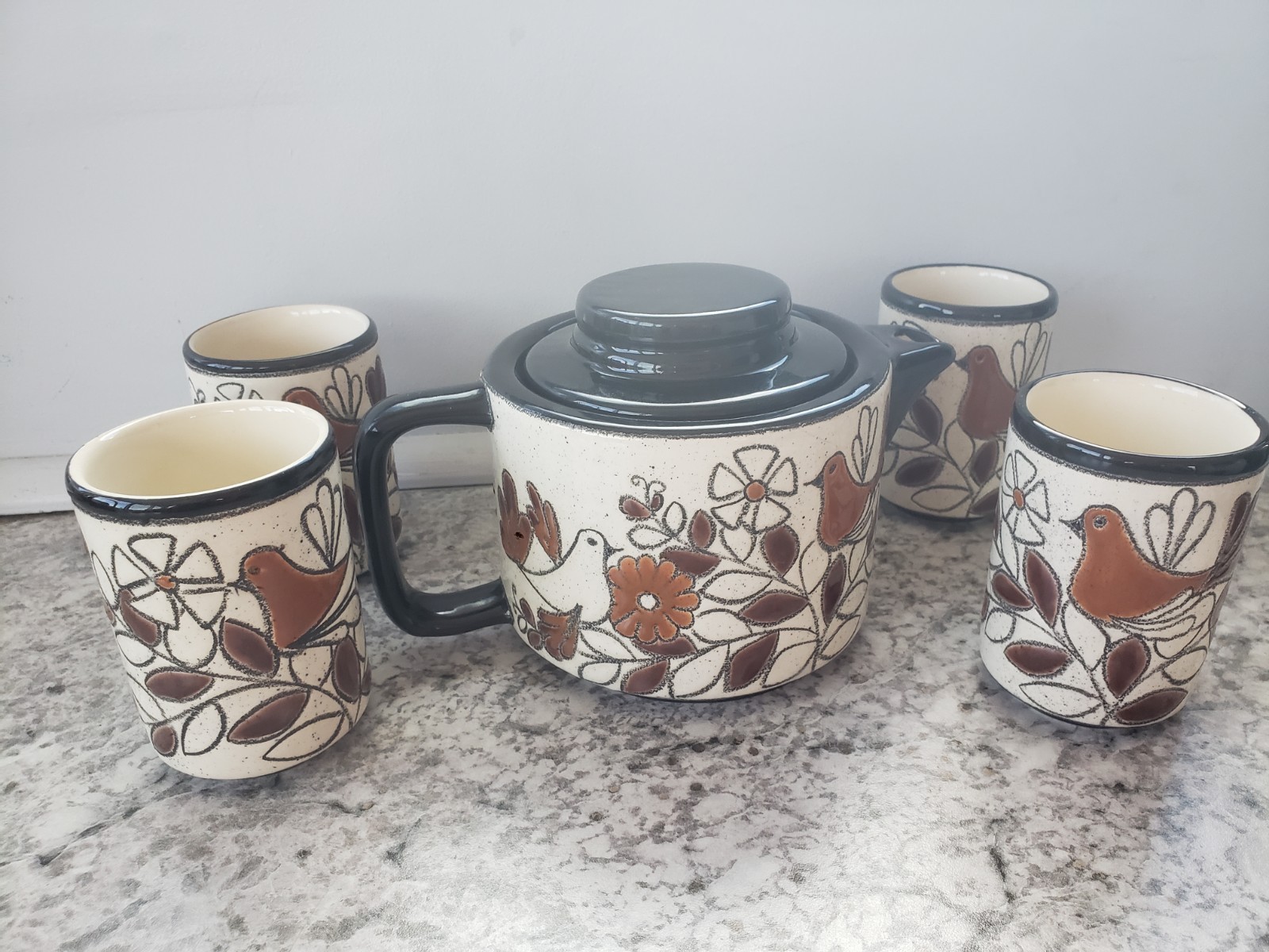 Vega By Artesa Coffee/ Tea Set With Wood Stand Handmade In Ecuador