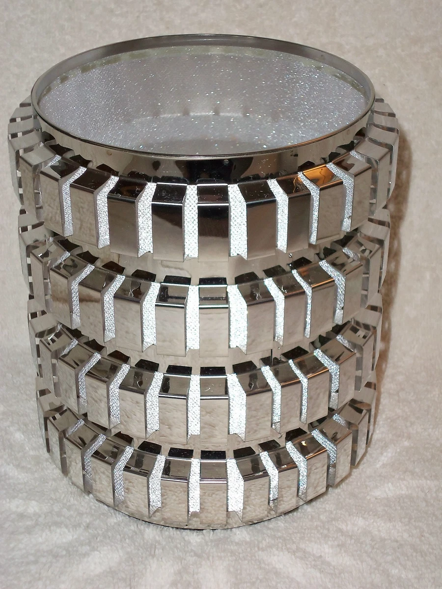Linear candle holder top