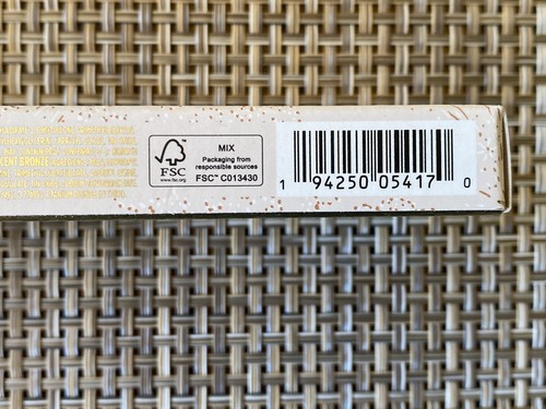 LAURA MERCIER SHIMMER & GLOW FACE PALETTE: LIMITED EDITION (0.41 oz / 11.5 g) - Picture 12 of 12