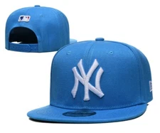 New York Yankees 9Fifty Adjustable Adult Size SnapBack Ball Cap
