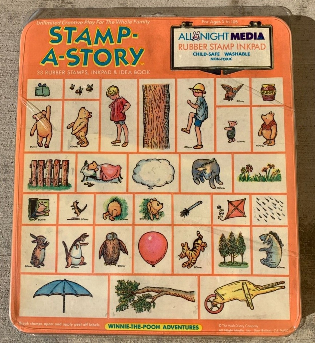 ②　Classic　Pooh　スクラップブック　キット　紙もの　レア Disney's Classic Winnie-the-Pooh Rubber Stamp-A-Story with Book