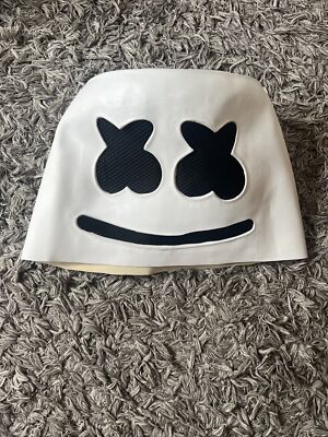 Marshmallow DJ Maske