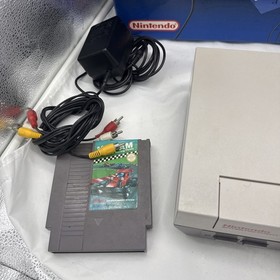 Console Nintendo NES Action Set Boxata Ottime Condizioni