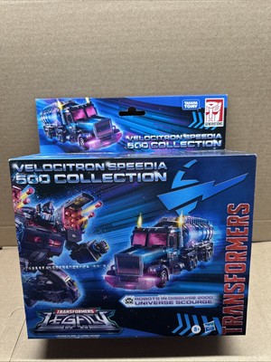 Hasbro Transformers Scourge 7 in Action Figure - G245446