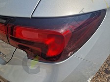 VAUXHALL ASTRA MK7 K 3600 Rear Tail Light Outer Right Side 39099015
