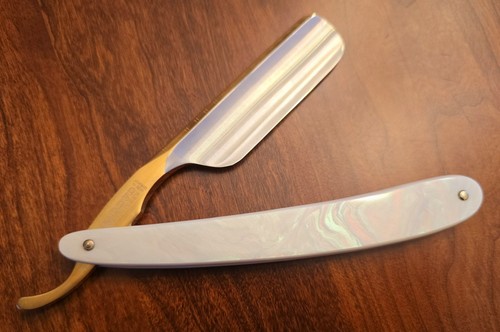 DOVO BISMARCK Solingen Straight Razor Pearl Acrylic 6/8'' - Picture 2 of 11