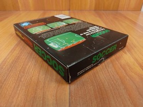 Nr MINTY BOX CIB Soccer MATTE STICKER complete in nes lot VERY RARE 1st Print
