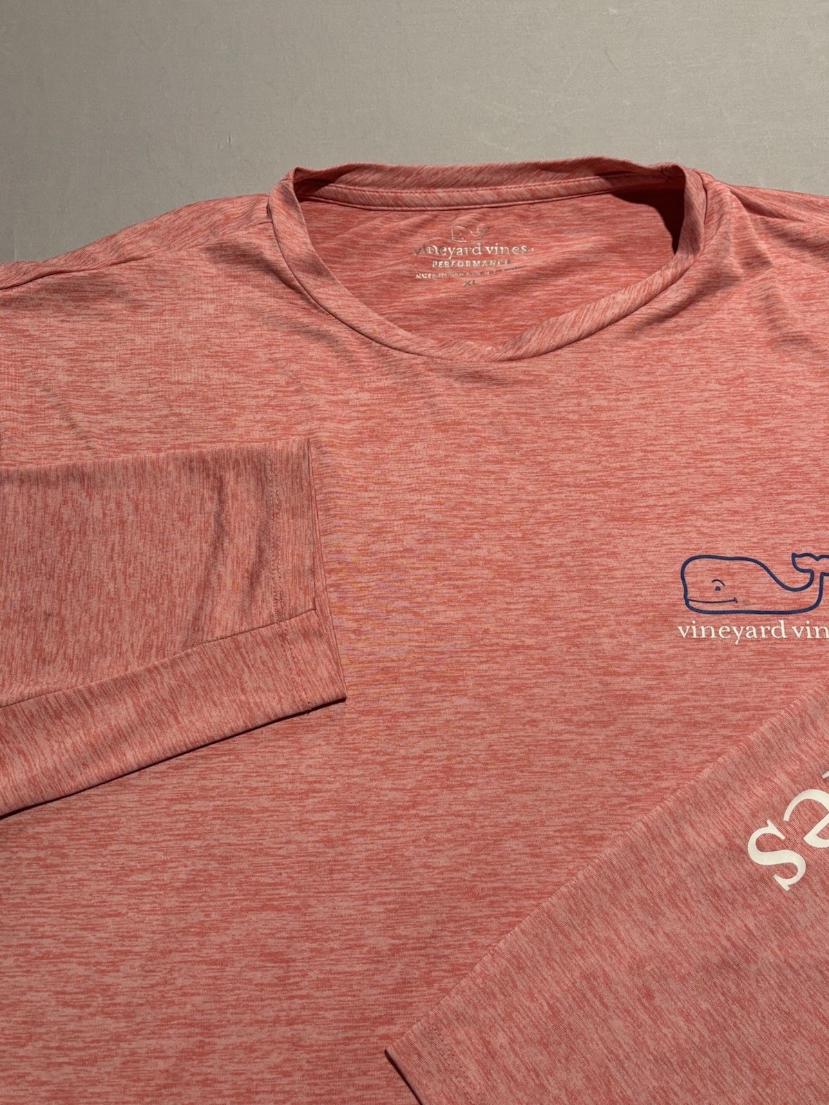 Vineyard Vines Performance Men’s XL Long Sleeve Shirt Pink Whale Logo LS Tee