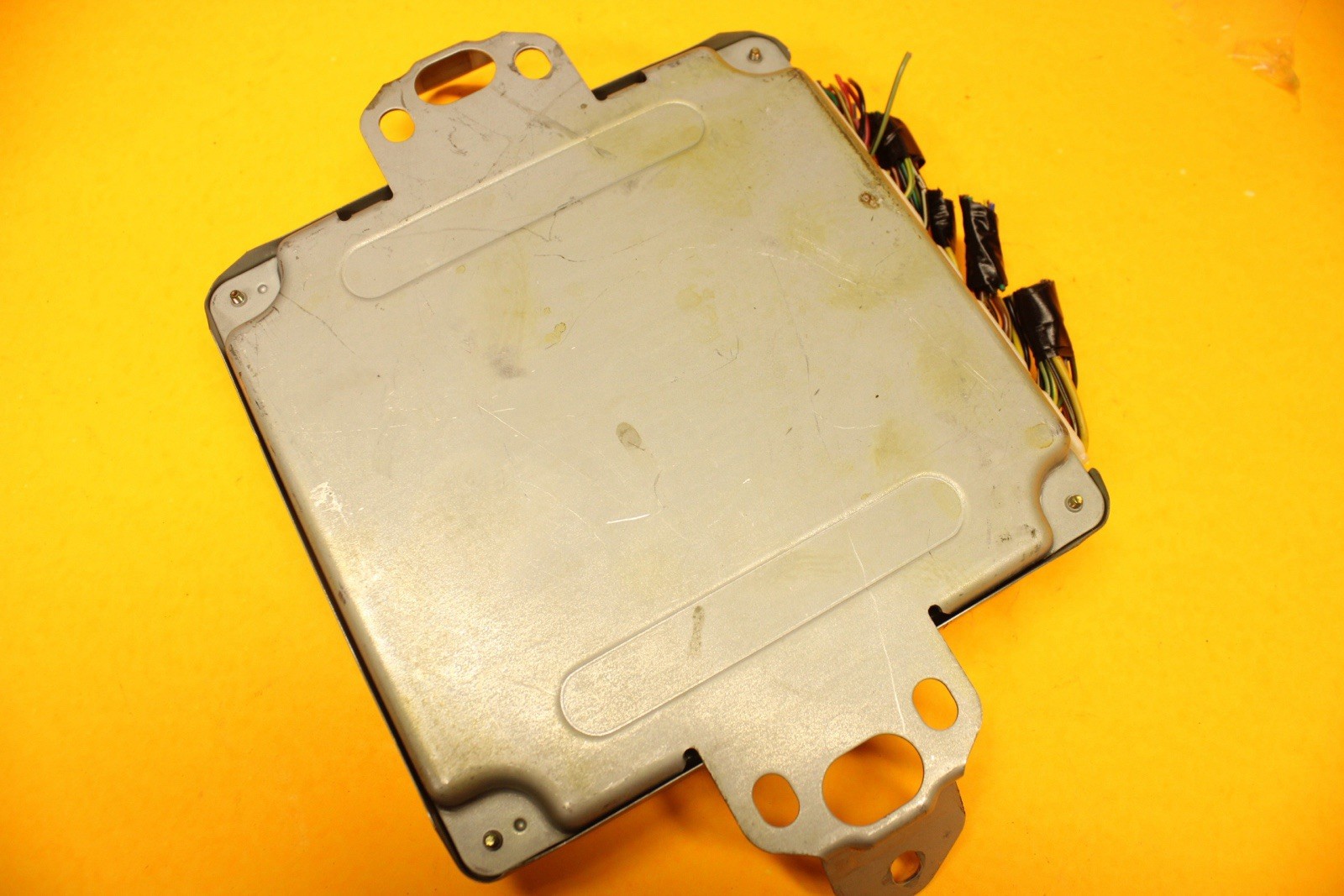 ✅2005 Subaru WRX 9-2X 2.0L Engine Control Module Computer PCM ECM ECU 22611AJ890