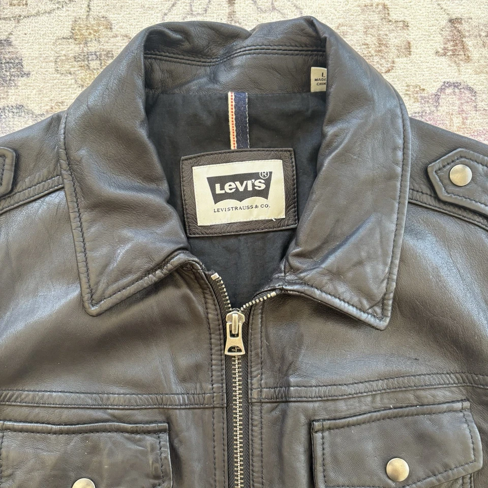 RARE VINTAGE Levi’s Genuine Leather Jacket Black Size L — 第 2/4 张图片