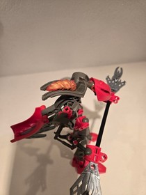 LEGO BIONICLE Rahkshi Turahk 8592 Red Complete Figure with Kraat