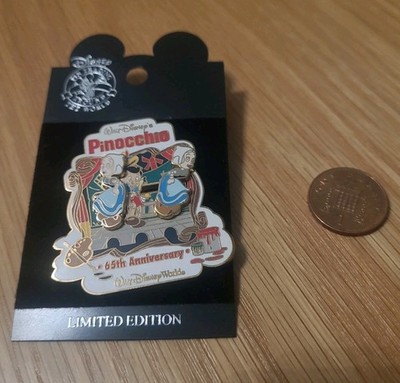 Disney Pin Trading around the world Pinocchio 65th Anniversary Ltd Ed Pin Anstecker