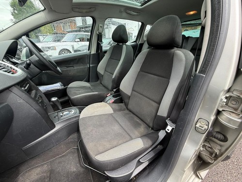 PEUGEOT 207 SW 1.6 VTI AUTOMATIC - Picture 5 of 7
