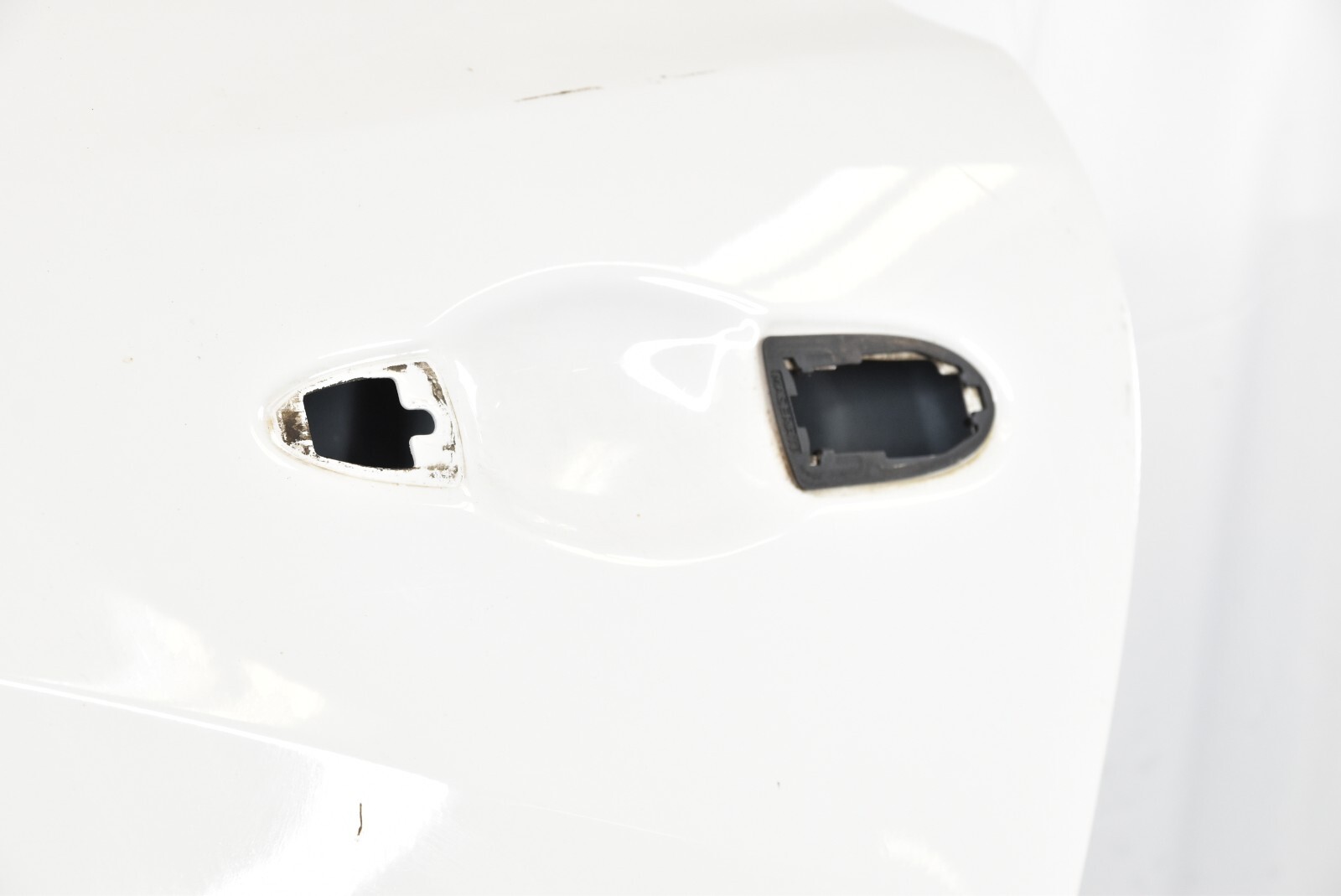 🚀 2014-2019 MASERATI GHIBLI REAR LEFT DRIVER SIDE DOOR SHELL PANEL WHITE OEM