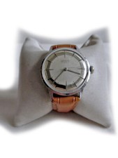 Schöne Armbanduhr von Junghans Trilastic