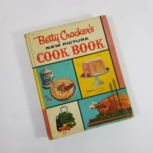 Picture Cookbook 1961  by Betty Crocker 