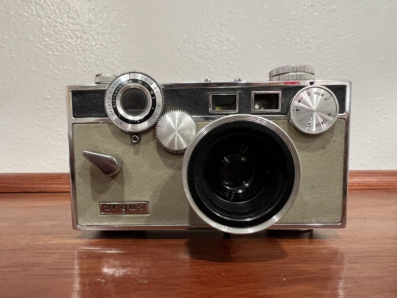Vintage 50's Argus C3 Matchmatic  Camera
