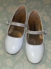 Girls size 12 White Patent w/ Rhinestone Strap Dress Shoes By Indulge