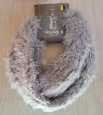David & Young Women's Figure 8 Single Loop Scarf Faux Fur Gray NWT