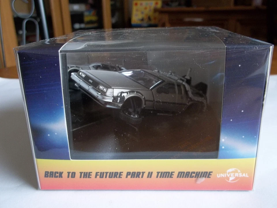 VITESSE - Back to the Future Part 1 to 3 - 1/43 Scale - Brand NEW - 6 Models - Image 4 of 4