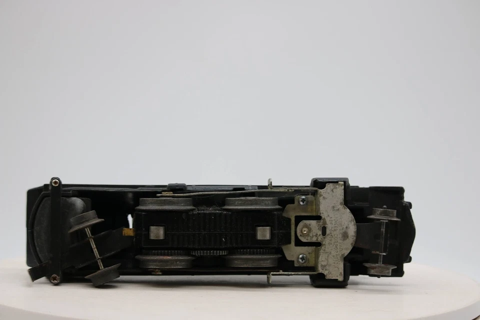 Post War LIONEL TRAINS LOCOMOTIVE No. 243 Tested Forward Only O Gauge 1:48 Scale - Image 3 of 4