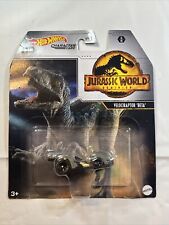 Hot Wheels Jurassic World Dominion Velociraptor Beta Character Car New