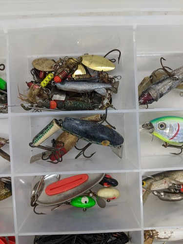 HUGE LOT Vintage Lures Crank Baits Flatfish Spoons Spinners Frog Crayfish + More - Picture 10 of 19
