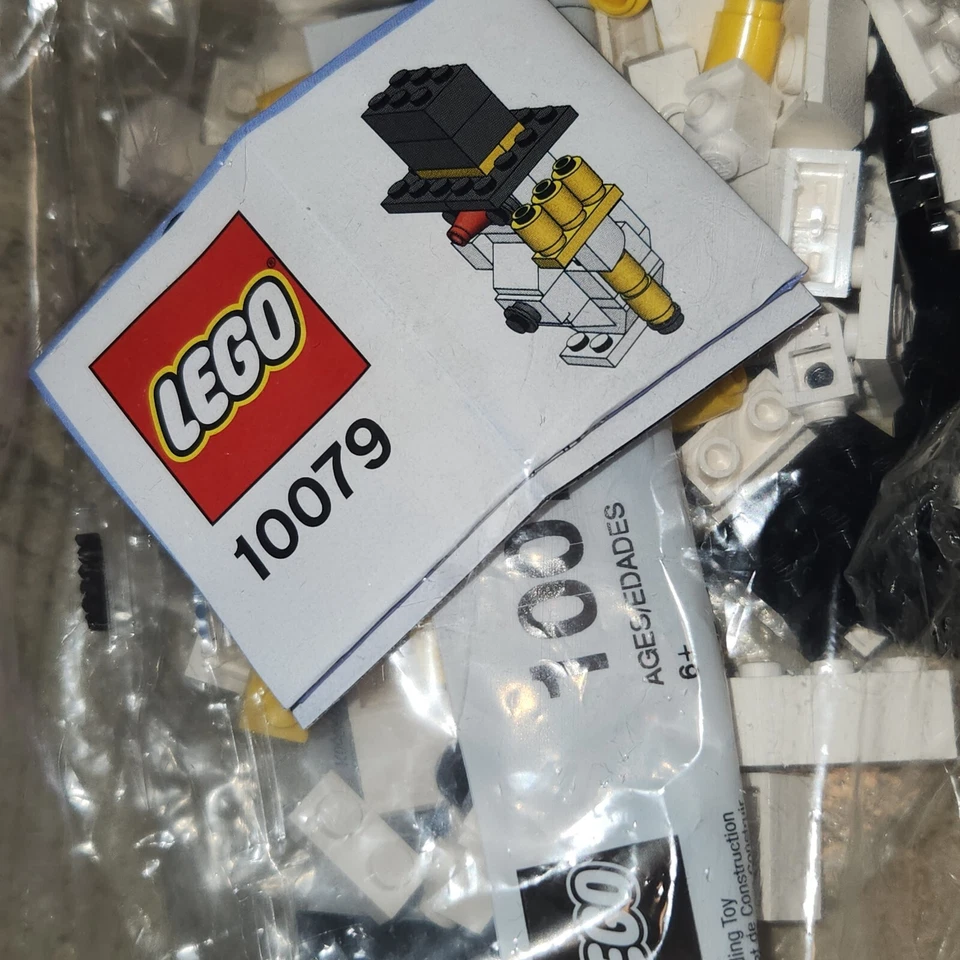 9 退役圣诞假日乐高雪人、天使、树、驯鹿、精灵、圣诞老人  — 第 2/4 张图片