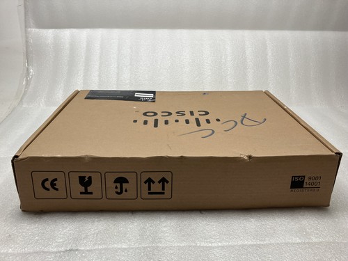 Cisco Small Business 200 Series SLM2048T-NA Smart SG200-50 Gigabit Switch - Picture 4 of 5